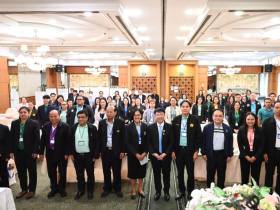 <strong>อ่านเพิ่มเติมเกี่ยวกับ</strong><br>รองอธิบดีกรมส่งเสริมสหกรณ์ เป็นประธานในพิธีเปิดโครงการประชุมเชิงปฏิบัติการขับเคลื่อนการยกระดับสหกรณ์เครดิตยูเนียนสู่องค์กรการเงินชุมชนที่ยั่งยืน ซึ่งจัดขึ้นระหว่างวันที่ 19 - 21 มีนาคม 2568 รองอธิบดีกรมส่งเสริมสหกรณ์ เป็นประธานในพิธีเปิดโครงการประชุมเชิงปฏิบัติการขับเคลื่อนการยกระดับสหกรณ์เครดิตยูเนียนสู่องค์กรการเงินชุมชนที่ยั่งยืน ซึ่งจัดขึ้นระหว่างวันที่ 19 - 21 มีนาคม 2568