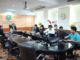 <strong>อ่านเพิ่มเติมเกี่ยวกับ</strong><br>อธิบดีกรมส่งเสริมสหกรณ์ เป็นประธานในการประชุมพิจารณาการจัดจำหน่ายผลิตภัณฑ์นมไทย-เดนมาร์ค เพื่อสนับสนุนกิจกรรมส่งเสริมการขาย อธิบดีกรมส่งเสริมสหกรณ์ เป็นประธานในการประชุมพิจารณาการจัดจำหน่ายผลิตภัณฑ์นมไทย-เดนมาร์ค เพื่อสนับสนุนกิจกรรมส่งเสริมการขาย