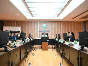 <strong>อ่านเพิ่มเติมเกี่ยวกับ</strong><br>รองอธิบดีกรมส่งเสริมสหกรณ์ ให้การต้อนรับคณะศึกษาดูงานกองทุนปรับโครงสร้างการผลิตภาคเกษตรเพื่อเพิ่มขีดความสามารถการแข่งขันของประเทศ สำนักงานเศรษฐกิจการเกษตร พร้อมเป็นประธานเปิดการประชุมเข้าศึกษาดูงานการบริหารจัดการงานกองทุนพัฒนาสหกรณ์ (กพส.) รองอธิบดีกรมส่งเสริมสหกรณ์ ให้การต้อนรับคณะศึกษาดูงานกองทุนปรับโครงสร้างการผลิตภาคเกษตรเพื่อเพิ่มขีดความสามารถการแข่งขันของประเทศ สำนักงานเศรษฐกิจการเกษตร พร้อมเป็นประธานเปิดการประชุมเข้าศึกษาดูงานการบริหารจัดการงานกองทุนพัฒนาสหกรณ์ (กพส.)