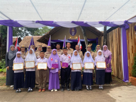 <strong>อ่านเพิ่มเติมเกี่ยวกับ</strong><br>รองอธิบดีกรมส่งเสริมสหกรณ์ พร้อมด้วย นายมนัส เทพรักษ์ รองอธิบดีกรมส่งเสริมสหกรณ์ ให้เกียรติมอบเกียรติบัตรแก่ผู้แทนครูและนักเรียนจากโรงเรียนที่ชนะการประกวดการจดบันทึกรายงานการประชุม และบันทึกบัญชี ประจำปี 2568 รองอธิบดีกรมส่งเสริมสหกรณ์ พร้อมด้วย นายมนัส เทพรักษ์ รองอธิบดีกรมส่งเสริมสหกรณ์ ให้เกียรติมอบเกียรติบัตรแก่ผู้แทนครูและนักเรียนจากโรงเรียนที่ชนะการประกวดการจดบันทึกรายงานการประชุม และบันทึกบัญชี ประจำปี 2568