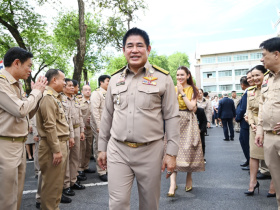 <strong>อ่านเพิ่มเติมเกี่ยวกับ</strong><br>ร้อยเอก ธรรมนัส พรหมเผ่า รองนายกรัฐมนตรี และ รมว.เกษตรฯ พร้อมด้วย นายอามินทร์ มะยูโซ๊ะ รมช.เกษตรฯ  นายนเรศ ธำรงค์ทิพยคุณ รมต.เกษตรฯ  เป็นประธานในพิธีสักการะสิ่งศักดิ์สิทธิ์ประจำกระทรวงเกษตรและสหกรณ์ ร้อยเอก ธรรมนัส พรหมเผ่า รองนายกรัฐมนตรี และ รมว.เกษตรฯ พร้อมด้วย นายอามินทร์ มะยูโซ๊ะ รมช.เกษตรฯ  นายนเรศ ธำรงค์ทิพยคุณ รมต.เกษตรฯ  เป็นประธานในพิธีสักการะสิ่งศักดิ์สิทธิ์ประจำกระทรวงเกษตรและสหกรณ์