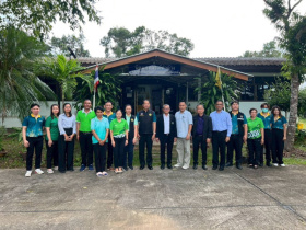 <strong>อ่านเพิ่มเติมเกี่ยวกับ</strong><br>รองอธิบดีกรมส่งเสริมสหกรณ์ ลงพื้นที่ตรวจเยี่ยมนิคมสหกรณ์ท่าฉาง ตำบลตะกุกเหนือ อำเภอวิภาวดี จังหวัดสุราษฎร์ธานี รองอธิบดีกรมส่งเสริมสหกรณ์ ลงพื้นที่ตรวจเยี่ยมนิคมสหกรณ์ท่าฉาง ตำบลตะกุกเหนือ อำเภอวิภาวดี จังหวัดสุราษฎร์ธานี