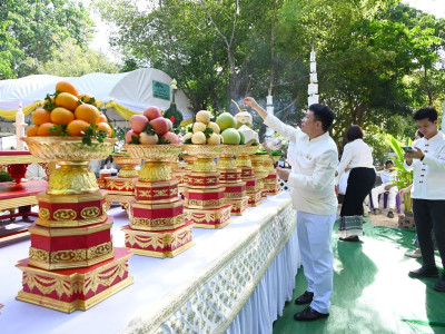 อธิบดีกรมส่งเสริมสหกรณ์ ประธานในพิธีฝ่ายฆราวาส ... พารามิเตอร์รูปภาพ 14