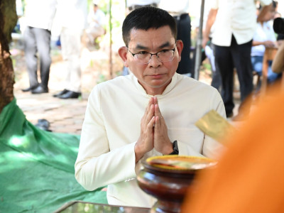 อธิบดีกรมส่งเสริมสหกรณ์ ประธานในพิธีฝ่ายฆราวาส ... พารามิเตอร์รูปภาพ 22