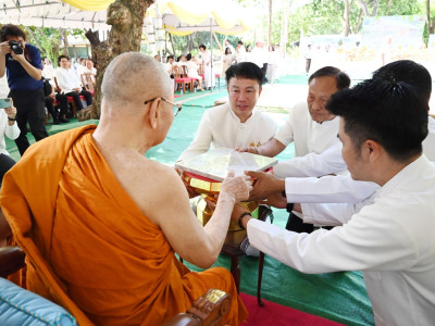 อธิบดีกรมส่งเสริมสหกรณ์ ประธานในพิธีฝ่ายฆราวาส ... พารามิเตอร์รูปภาพ 4