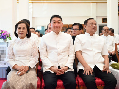 อธิบดีกรมส่งเสริมสหกรณ์ ประธานในพิธีฝ่ายฆราวาส ... พารามิเตอร์รูปภาพ 13