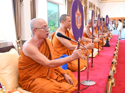 อธิบดีกรมส่งเสริมสหกรณ์ ประธานในพิธีฝ่ายฆราวาส ... พารามิเตอร์รูปภาพ 32