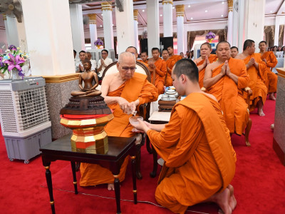อธิบดีกรมส่งเสริมสหกรณ์ ประธานในพิธีฝ่ายฆราวาส ... พารามิเตอร์รูปภาพ 36