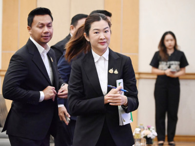 นางสาวปิยะรัฐชย์ ติยะไพรัช ... พารามิเตอร์รูปภาพ 2