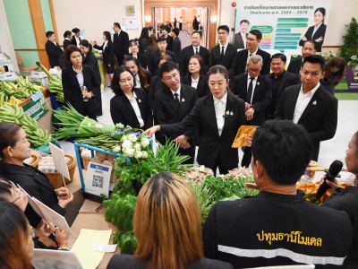 นางสาวปิยะรัฐชย์ ติยะไพรัช ... พารามิเตอร์รูปภาพ 25