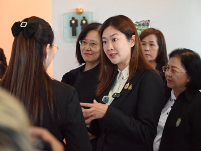 นางสาวปิยะรัฐชย์ ติยะไพรัช ... พารามิเตอร์รูปภาพ 25