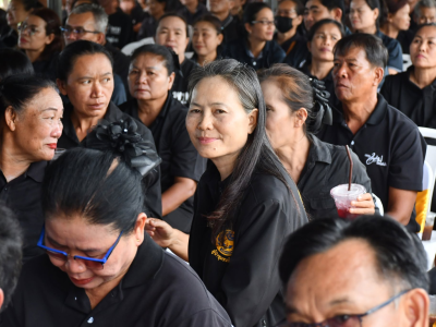 อธิบดีกรมส่งเสริมสหกรณ์ พร้อมด้วย ... พารามิเตอร์รูปภาพ 16