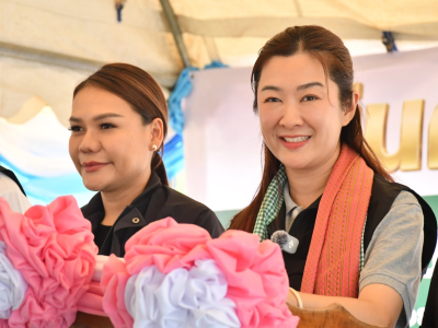 อธิบดีกรมส่งเสริมสหกรณ์ พร้อมด้วย ... พารามิเตอร์รูปภาพ 3
