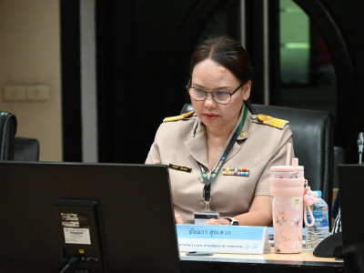 รองอธิบดีกรมส่งเสริมสหกรณ์ พร้อมด้วย นางสาวอัจฉรา สุขเสวก ... พารามิเตอร์รูปภาพ 9