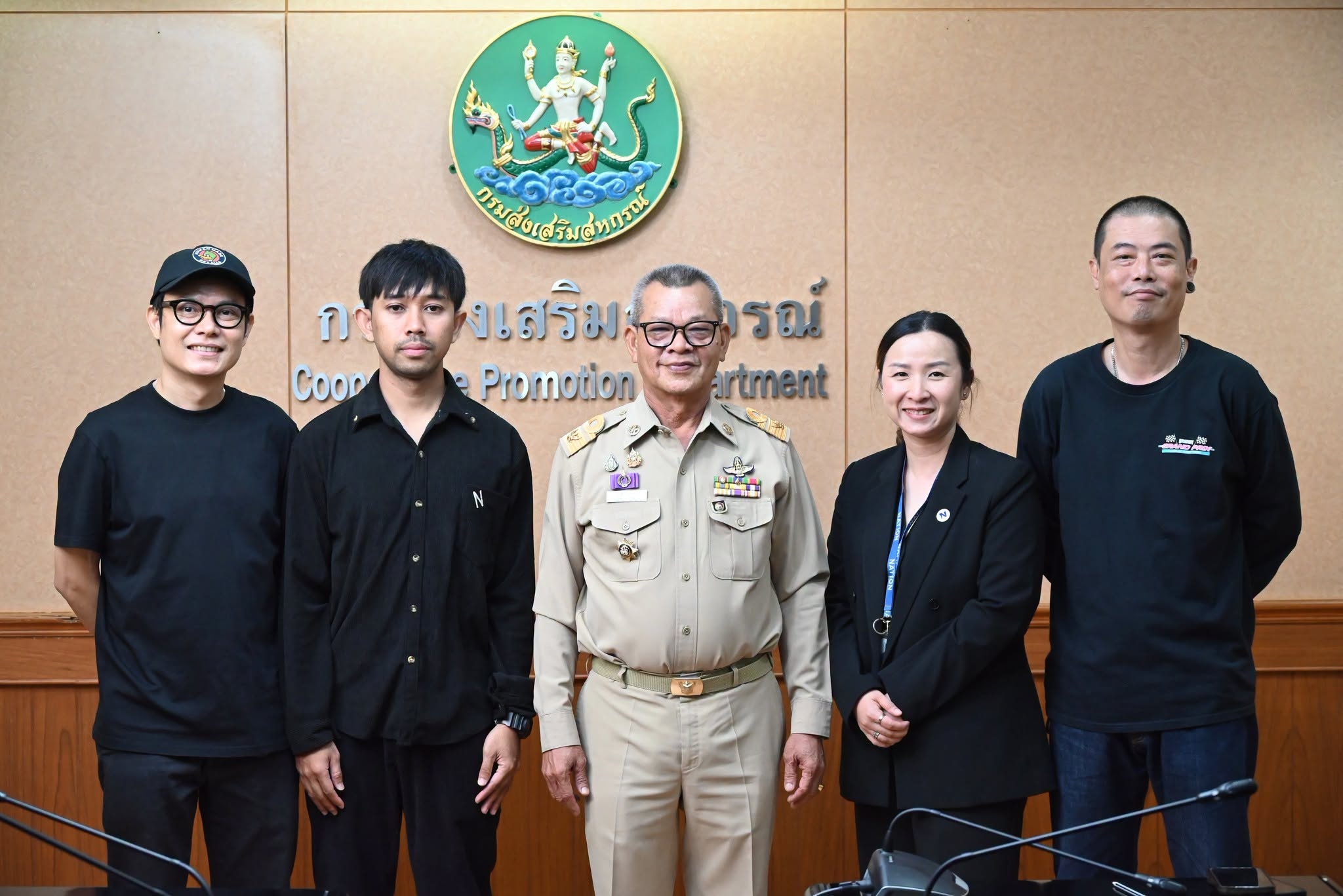 รองอธิบดีกรมส่งเสริมสหกรณ์ บันทึกเทปสัมภาษณ์ประเด็น ... พารามิเตอร์รูปภาพ 1