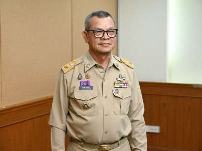 รองอธิบดีกรมส่งเสริมสหกรณ์ บันทึกเทปสัมภาษณ์ประเด็น ... พารามิเตอร์รูปภาพ 7