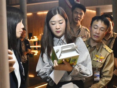 นางสาวปิยะรัฐชย์ ติยะไพรัช ... พารามิเตอร์รูปภาพ 2