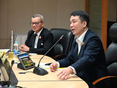 อธิบดีกรมส่งเสริมสหกรณ์ เป็นประธานในการประชุมข้าราชการ ... พารามิเตอร์รูปภาพ 9
