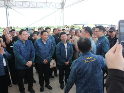 นายอนุทิน ชาญวีรกูล ... พารามิเตอร์รูปภาพ 31