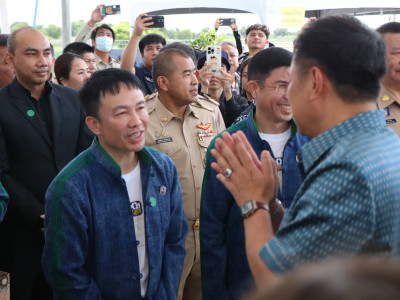 นายอนุทิน ชาญวีรกูล ... พารามิเตอร์รูปภาพ 32