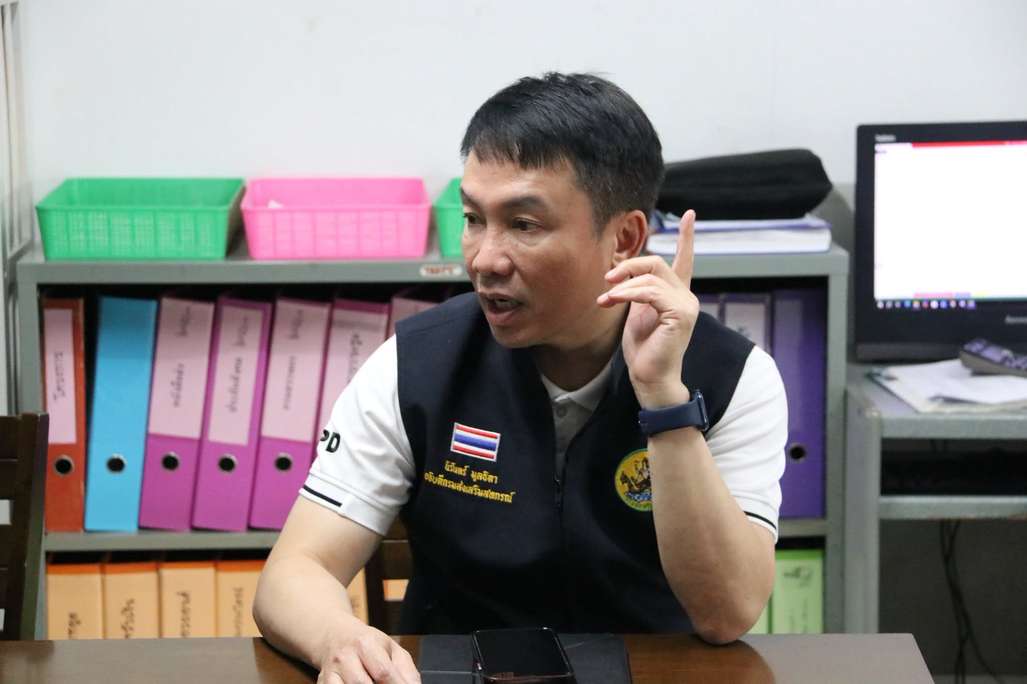 อธิบดีกรมส่งเสริมสหกรณ์ พร้อมด้วย นายนรินทร์ศักดิ์ ... พารามิเตอร์รูปภาพ 1
