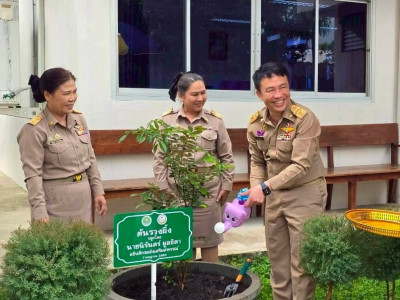 อธิบดีกรมส่งเสริมสหกรณ์ พร้อมด้วย นางสาวอภิวันท์ ... พารามิเตอร์รูปภาพ 31