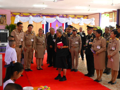สมเด็จพระกนิษฐาธิราชเจ้า กรมสมเด็จพระเทพรัตนราชสุดา ฯ ... พารามิเตอร์รูปภาพ 14