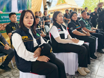 นายณฤทธิ์ บุญชัย รองอธิบดีกรมส่งเสริมสหกรณ์ พร้อมด้วย ... พารามิเตอร์รูปภาพ 6