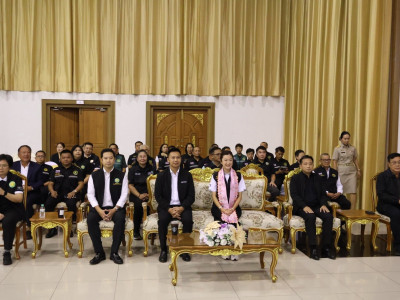 นางสาวปิยะรัฐชย์ ติยะไพรัช ... พารามิเตอร์รูปภาพ 2