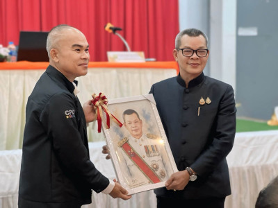 รองอธิบดีกรมส่งเสริมสหกรณ์ ... พารามิเตอร์รูปภาพ 6