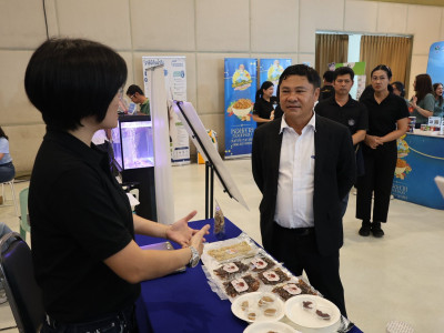 รองอธิบดีกรมส่งเสริมสหกรณ์ ร่วมพิธีเปิดงาน ... พารามิเตอร์รูปภาพ 3