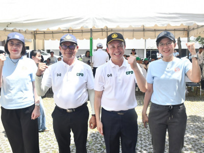 อธิบดีกรมส่งเสริมสหกรณ์ พร้อมด้วย นายวุฒิพงศ์ เนียมหอม ... พารามิเตอร์รูปภาพ 10