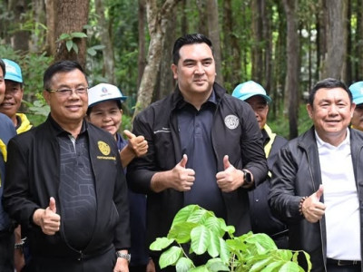 นายวัชรพล ขาวขำ รัฐมนตรีช่วยว่าการกระทรวงเกษตรและสหกรณ์ ... พารามิเตอร์รูปภาพ 1