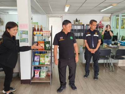 รองอธิบดีกรมส่งเสริมสหกรณ์ พร้อมด้วย สหกรณ์จังหวัดอุดรธานี ... พารามิเตอร์รูปภาพ 15