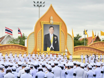 นายอนุทิน ชาญวีรกูล นายกรัฐมนตรี ... พารามิเตอร์รูปภาพ 1