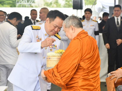 นายอนุทิน ชาญวีรกูล นายกรัฐมนตรี ... พารามิเตอร์รูปภาพ 18