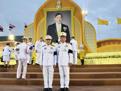 นายอนุทิน ชาญวีรกูล นายกรัฐมนตรี ... พารามิเตอร์รูปภาพ 8