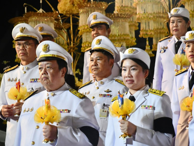 นายอนุทิน ชาญวีรกูล นายกรัฐมนตรี และนางธนนนท์ ชาญวีรกูล ... พารามิเตอร์รูปภาพ 20