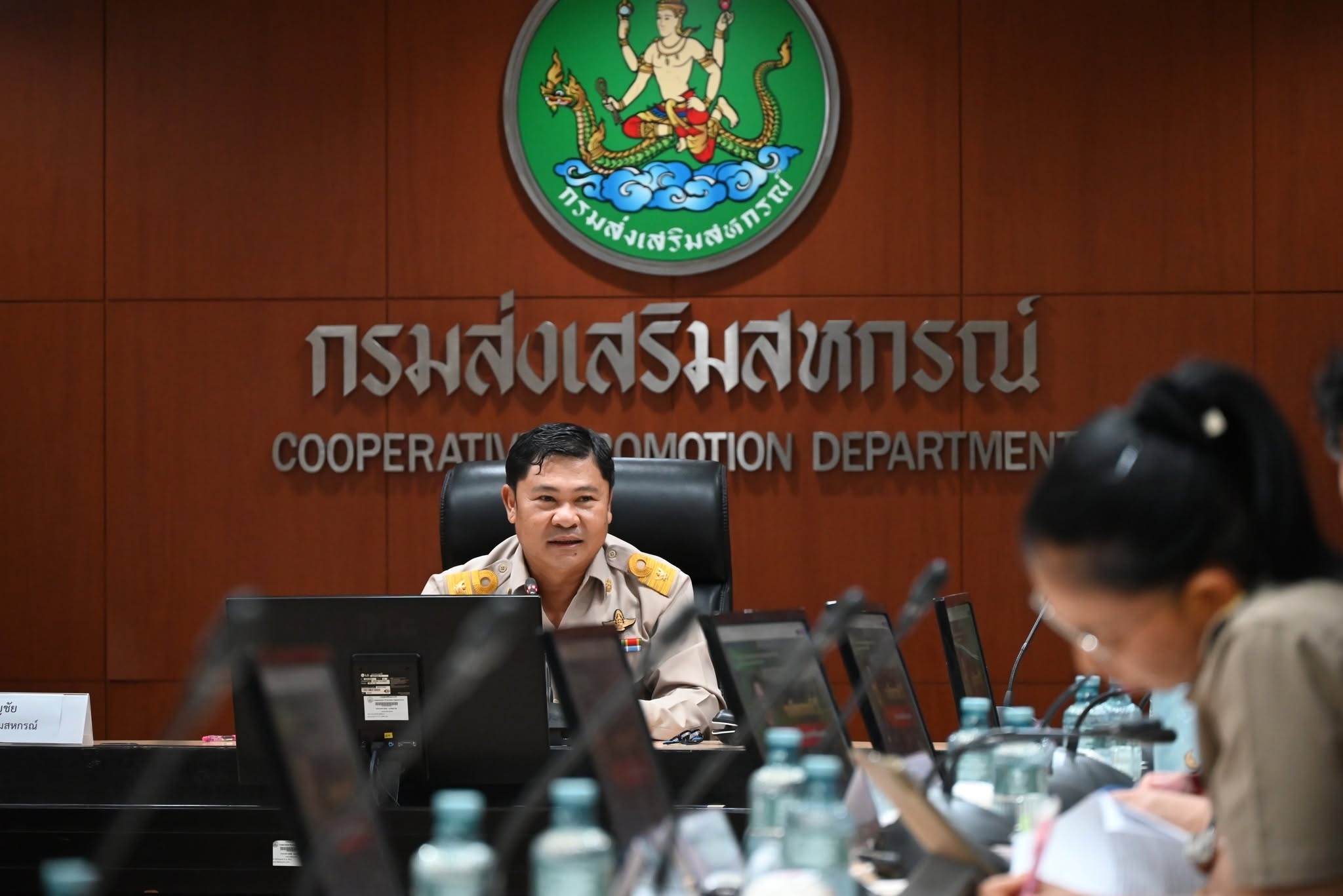 รองอธิบดีกรมส่งเสริมสหกรณ์ ... พารามิเตอร์รูปภาพ 1