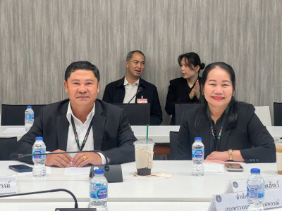 รองอธิบดีกรมส่งเสริมสหกรณ์ พร้อมด้วย นางสาวชัญญา จังทัน ... พารามิเตอร์รูปภาพ 1