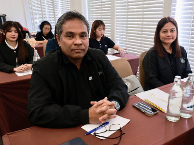 นางสาวปรานอม จันทร์ใหม่ ผู้ทรงคุณวุฒิด้านการสหกรณ์ ... พารามิเตอร์รูปภาพ 32