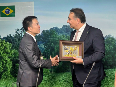 นางสาวนฤมล สงวนวงศ์ รองปลัดกระทรวงเกษตรและสหกรณ์ พร้อมด้วย ... พารามิเตอร์รูปภาพ 48
