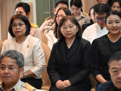 นายวิณะโรจน์ ทรัพย์ส่งสุข ปลัดกระทรวงเกษตรและสหกรณ์ ... พารามิเตอร์รูปภาพ 11