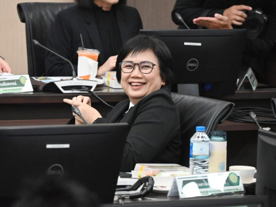 นายสุริยะ จึงรุ่งเรืองกิจ ... พารามิเตอร์รูปภาพ 26