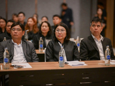 รองอธิบดีกรมส่งเสริมสหกรณ์ พร้อมด้วย นางสาวอุบลวรรณ พัฒนลาภ ... พารามิเตอร์รูปภาพ 27
