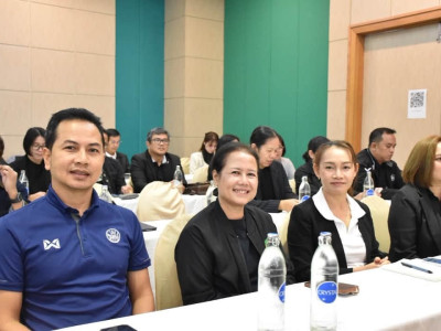 รองอธิบดีกรมส่งเสริมสหกรณ์ พร้อมด้วย นางสาวปรานอม ... พารามิเตอร์รูปภาพ 18