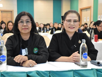 รองอธิบดีกรมส่งเสริมสหกรณ์ พร้อมด้วย นางสาวปรานอม ... พารามิเตอร์รูปภาพ 7