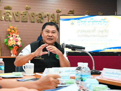 รองอธิบดีกรมส่งเสริมสหกรณ์ พร้อมด้วย ผู้ตรวจราชการกรม ... พารามิเตอร์รูปภาพ 1