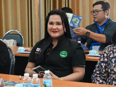 รองอธิบดีกรมส่งเสริมสหกรณ์ พร้อมด้วย ผู้ตรวจราชการกรม ... พารามิเตอร์รูปภาพ 27