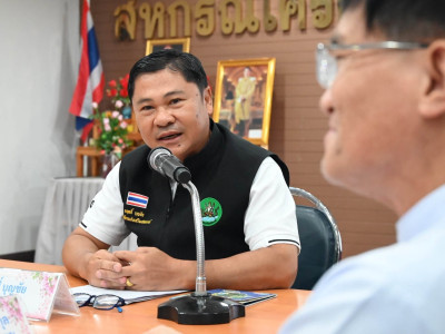 รองอธิบดีกรมส่งเสริมสหกรณ์ พร้อมด้วย ผู้ตรวจราชการกรม ... พารามิเตอร์รูปภาพ 29